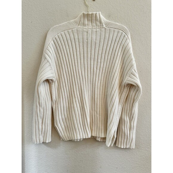 Abercrombie & Fitch Cream Turtleneck Sweater - Picture 4 of 8